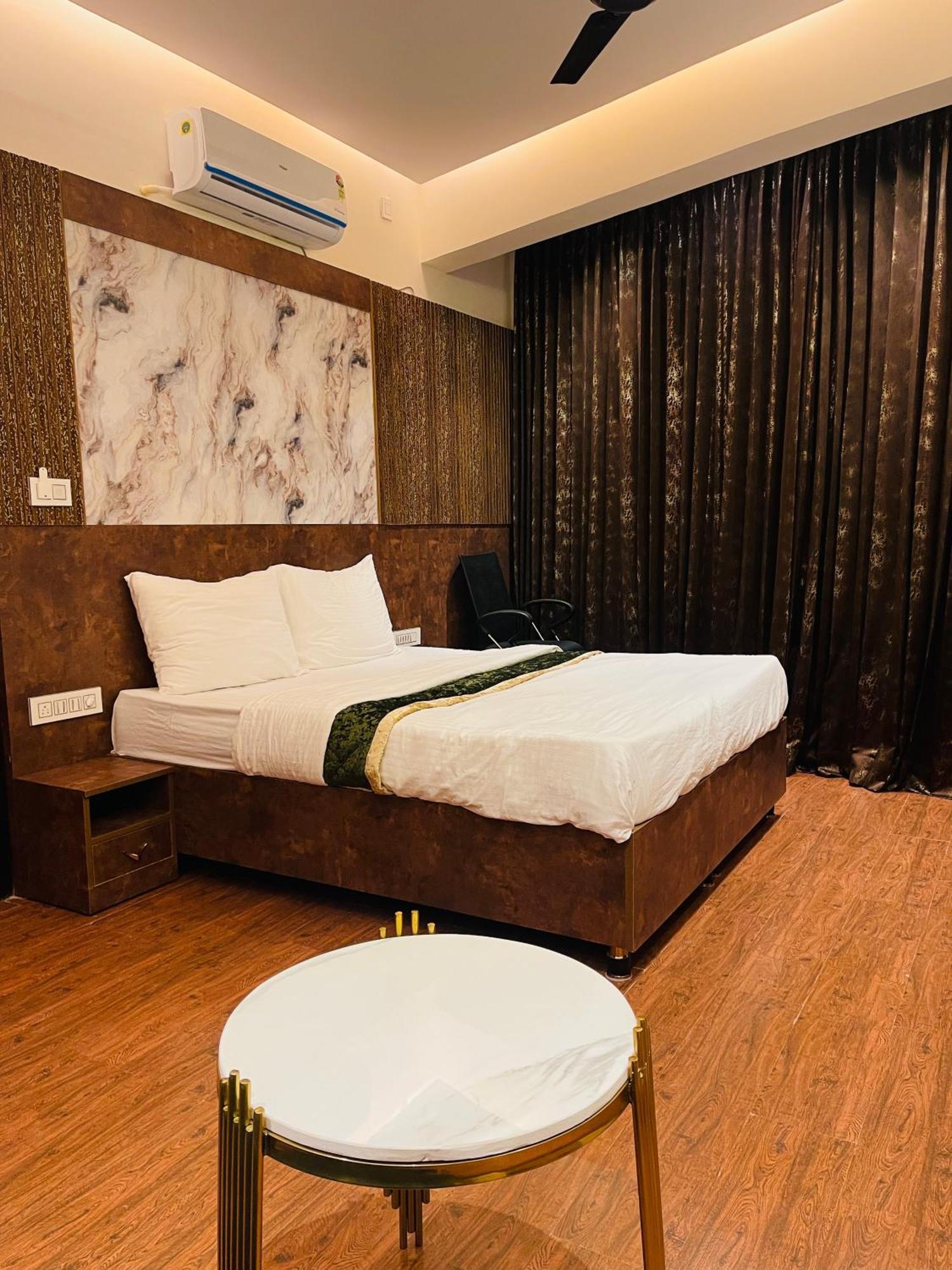 The Taaj Inn Bangalore Ngoại thất bức ảnh