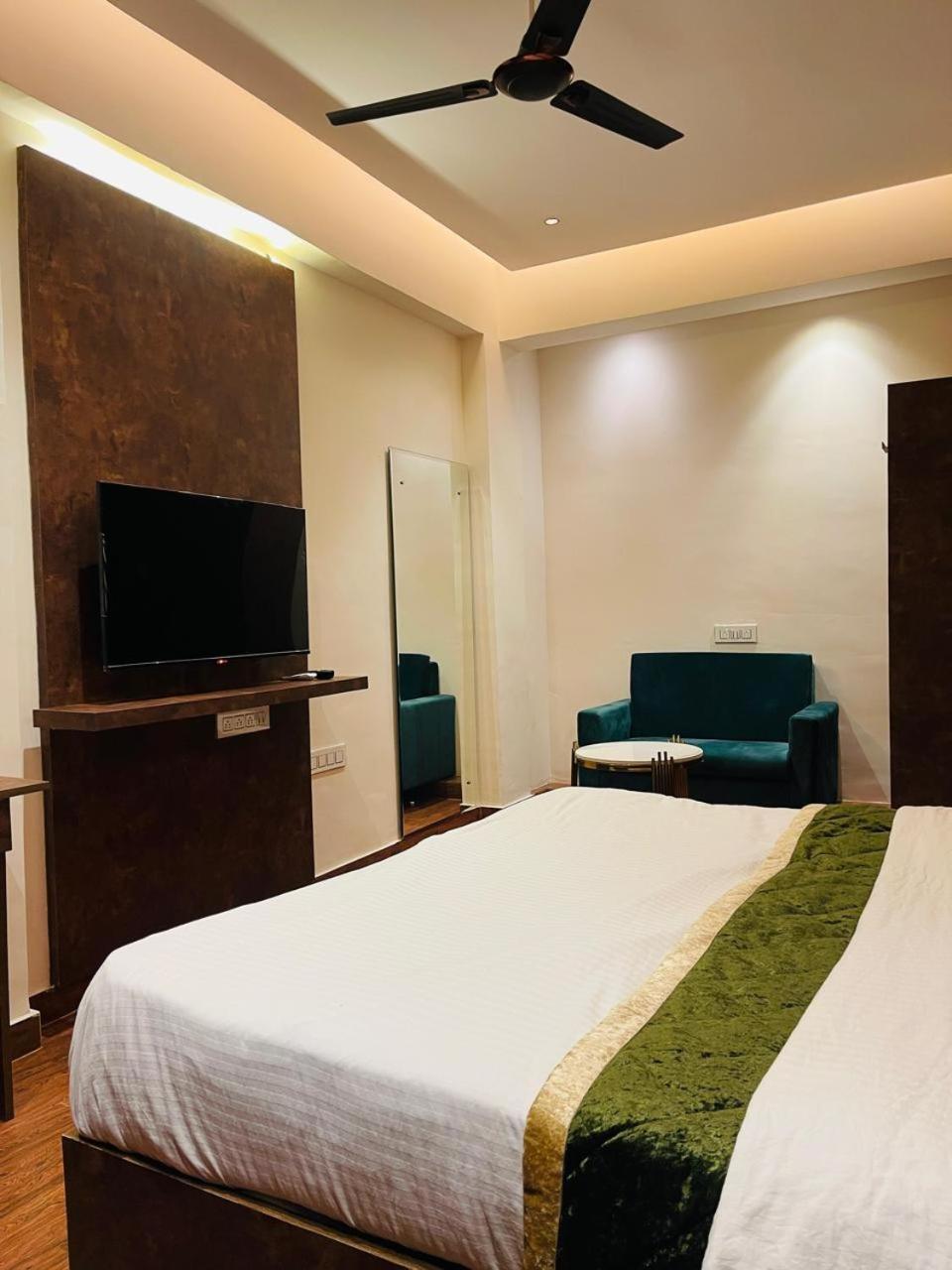 The Taaj Inn Bangalore Ngoại thất bức ảnh
