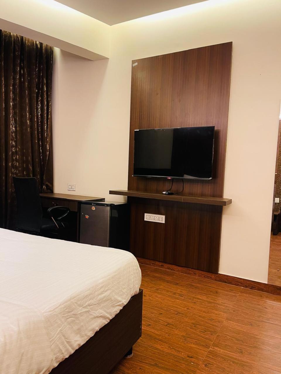 The Taaj Inn Bangalore Ngoại thất bức ảnh
